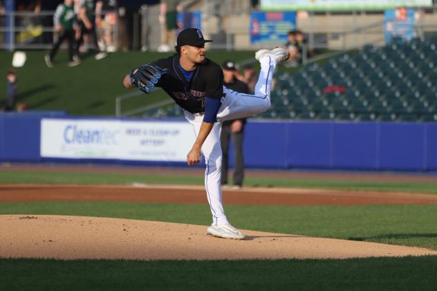 Syracuse Mets pitcher Felipe De La Cruz