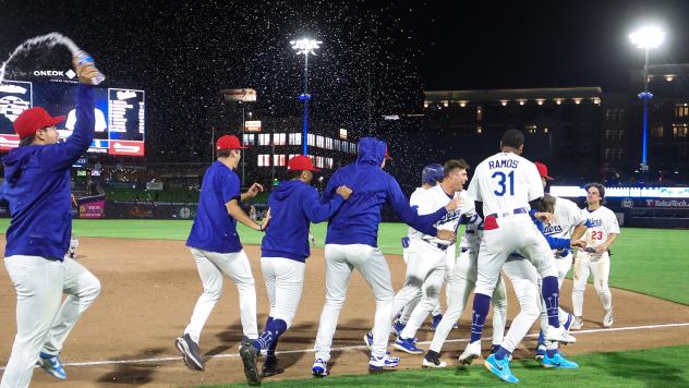 Tulsa Drillers celebrate win