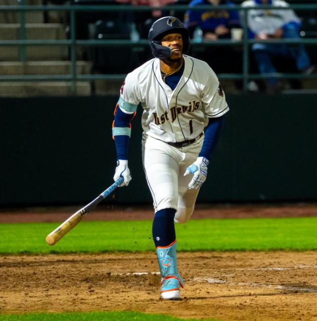 Tri-City Dust Devils outfielder Anthony Scull