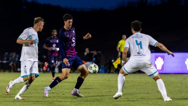 South Georgia Tormenta FC battles the Spokane Velocity FC
