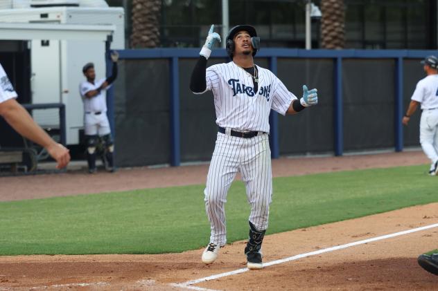 Tampa Tarpons second baseman Hans Montero