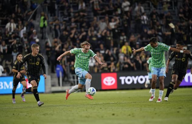 Sounders FC with possession vs. LAFC