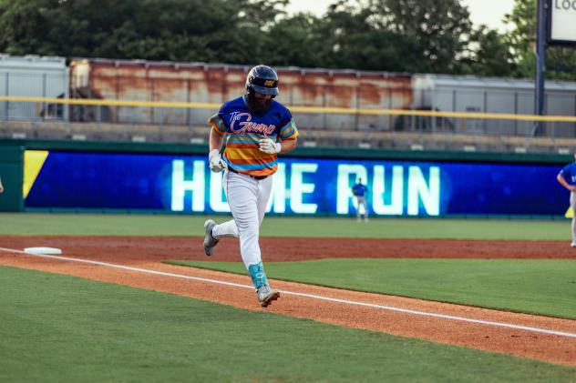 Montgomery Biscuits outfielder Matthew Etzel