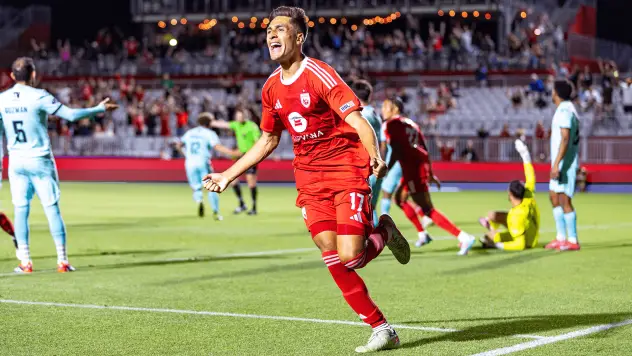 Phoenix Rising FC's JP Scearce on game night