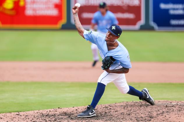 Columbia Fireflies pitcher Yeri Perez
