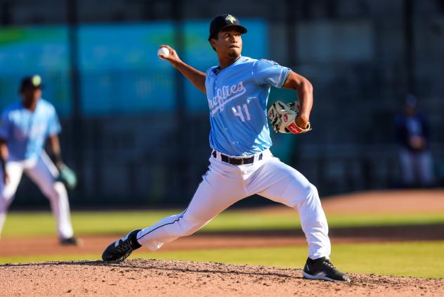 Columbia Fireflies pitcher Hiro Wyatt