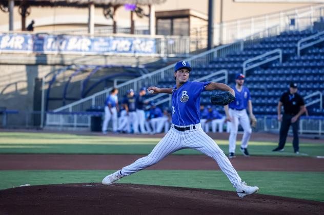 Biloxi Shuckers pitcher Brett Wichrowski