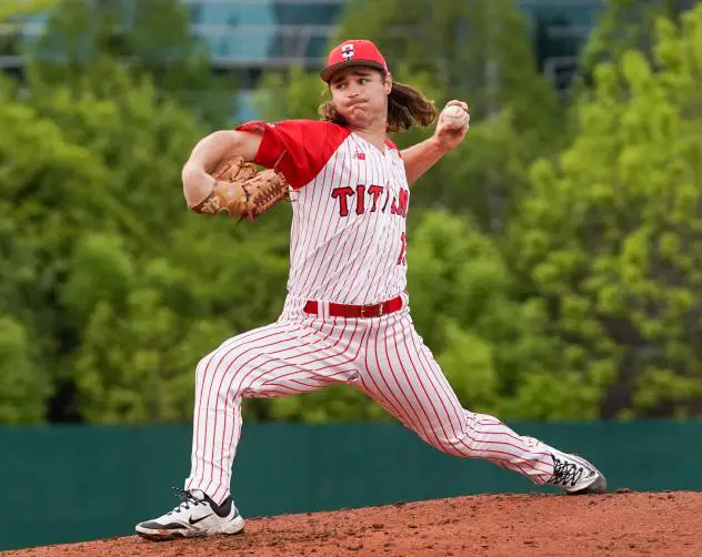 Ottawa Titans pitcher Shane Telfer