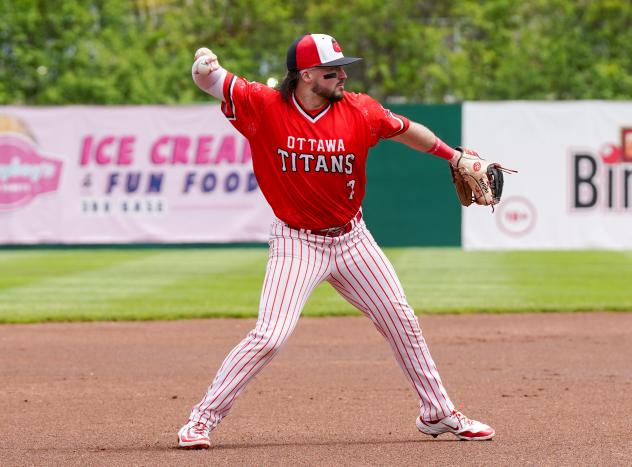 Ottawa Titans third baseman AJ Wright