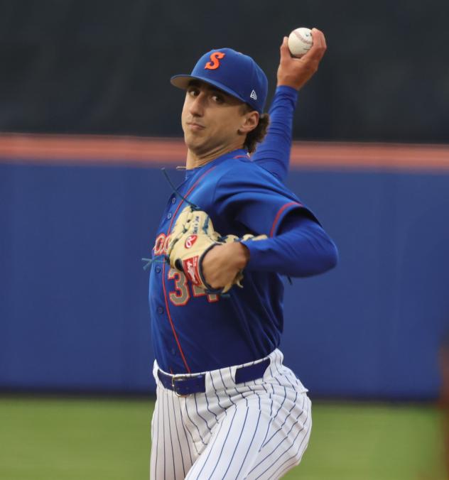 Syracuse Mets pitcher Brandon Sproat