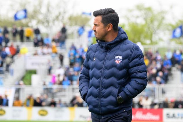 Atlético Ottawa Head Coach Diego Mejía
