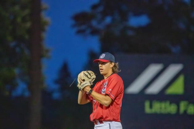 St. Cloud Rox pitcher Brandon Jaenke