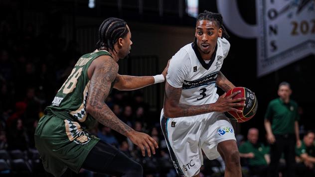 Scarborough Shooting Stars vs. the Saskatchewan Rattlers