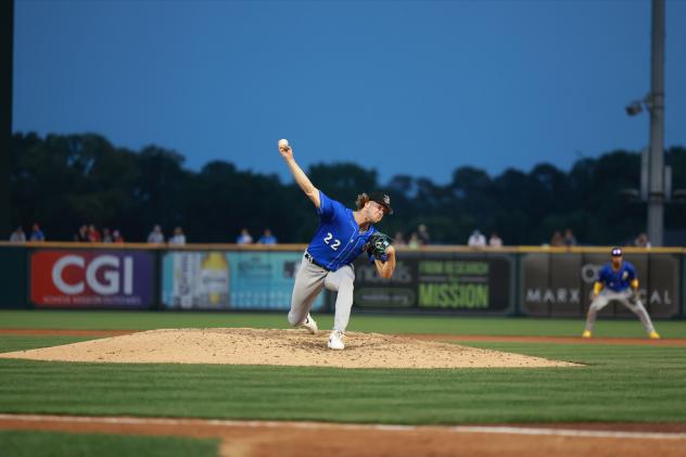 Biloxi Shuckers pitcher K.C. Hunt
