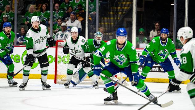 Texas Stars battle the Abbotsford Canucks