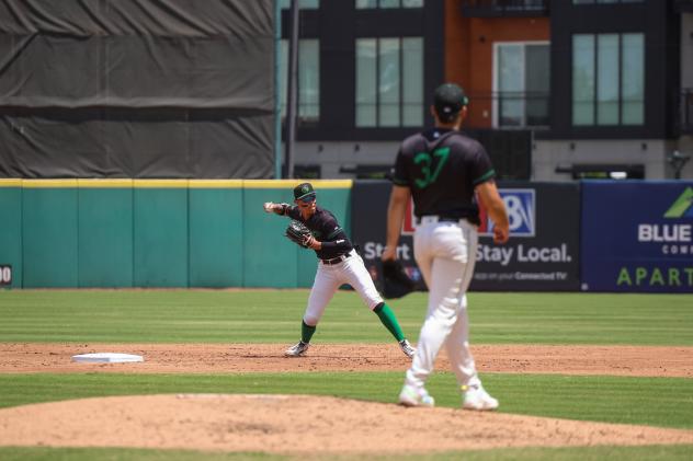 Greensboro Grasshoppers infielder Javier Rivas