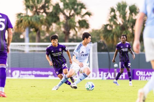 Chattanooga FC's with possession vs. Orlando City B