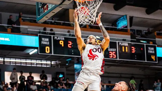 Calgary Surge guard Rugzy Miller-Moore