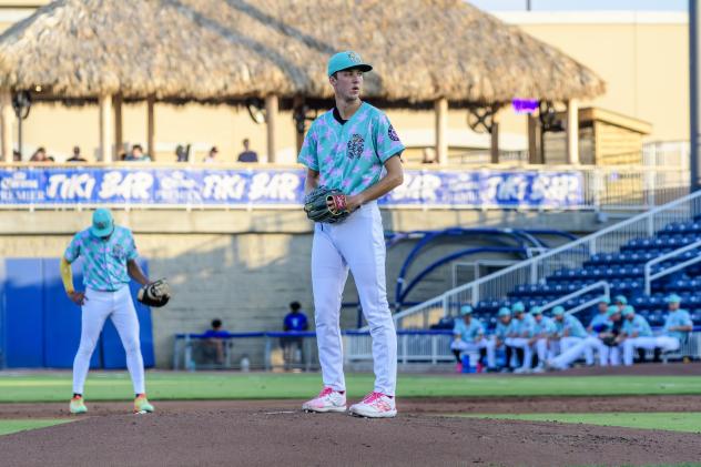 Biloxi Shuckers as the Biloxi Beach Chickens