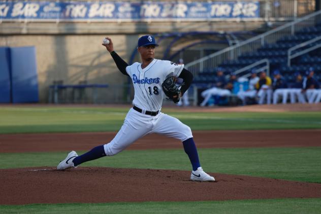 Biloxi Shuckers pitcher Alexander Cornielle