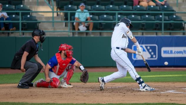 Tri-City Dust Devils first baseman Ryan Nicholson