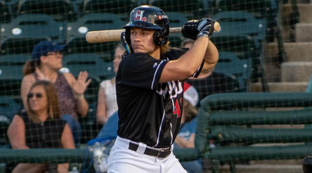 Hickory Crawdads outfielder Maxton Martin