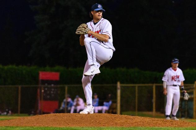 St. Cloud Rox pitcher Brandon Jaenke