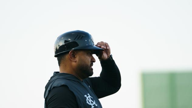 Kansas City Monarchs coach Christian Colón