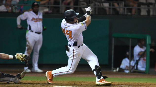 Down East Bird Dawgs first baseman Yassel Pino
