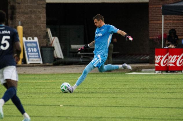 Chattanooga FC goalkeeper Eldin Jakupović