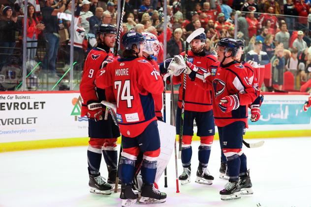 South Carolina Stingrays huddle