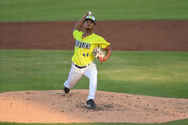 Columbia Fireflies pitcher Hiro Wyatt