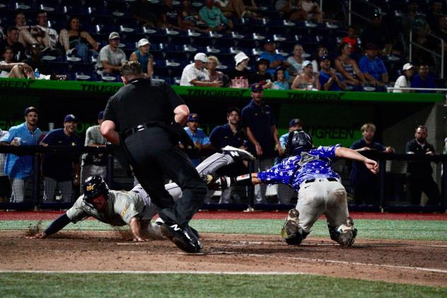 White Debuts, Wahoos Fall in Wild 10-Inning Finish