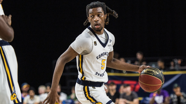 Edmonton Stingers guard Sean East II