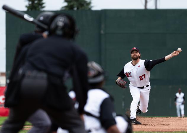 Fargo-Moorhead RedHawks pitcher Tyler Jandron delivers