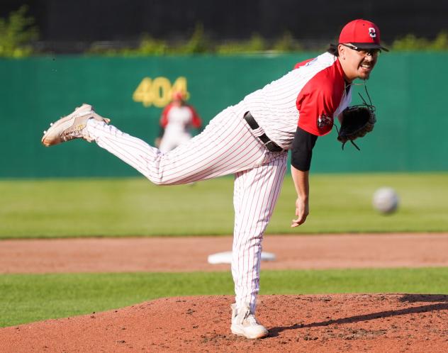 Ottawa Titans pitcher Alfredo Villa