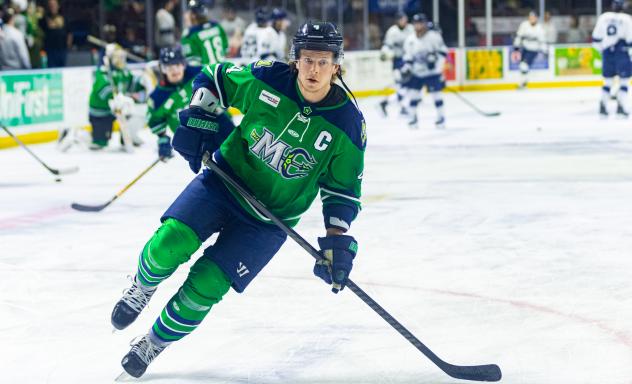 Maine Mariners forward Wyllum Deveaux