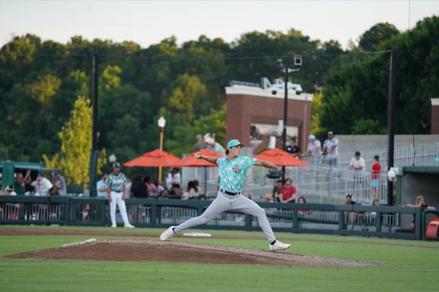 Biloxi Shuckers pitcher Brett Wichrowski