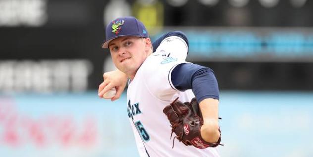 Everett AquaSox' Ryan Hawks in action