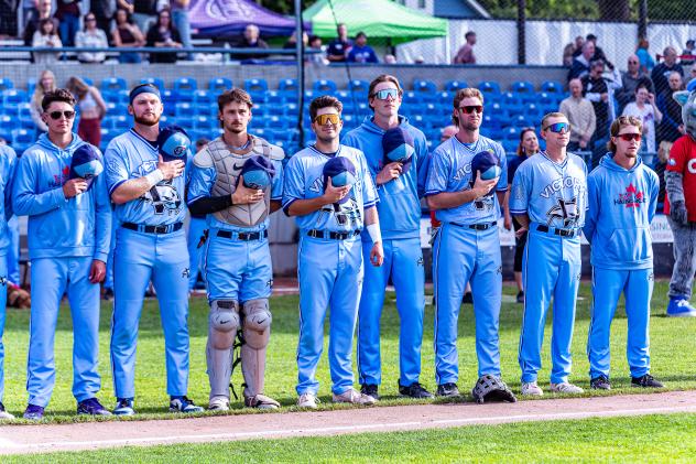 Victoria HarbourCats on game night