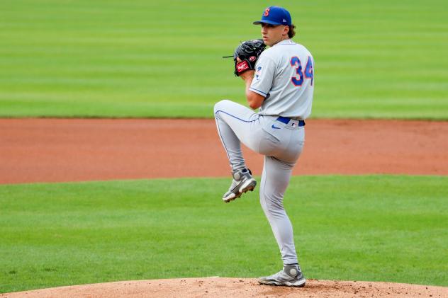 Syracuse Mets pitcher Brandon Sproat