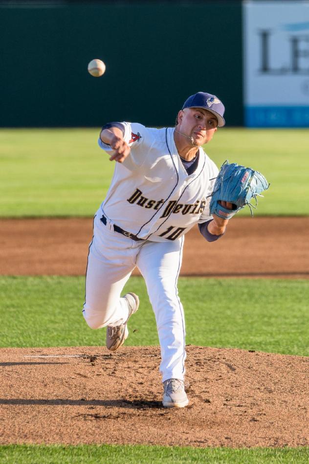 Tri-City Dust Devils pitcher Chris Cortez