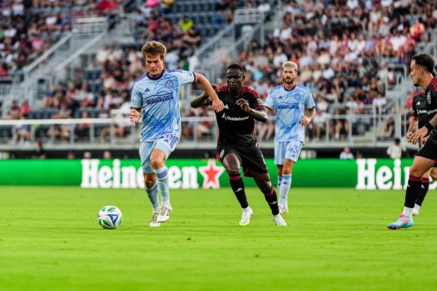 Atlanta United midfielder Will Reilly with possession