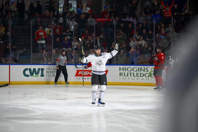 forward Thomas Caron with the Idaho Steelheads