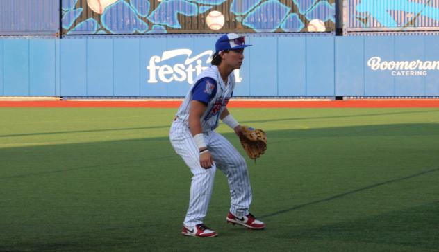 Green Bay Rockers third baseman Eric Jeon