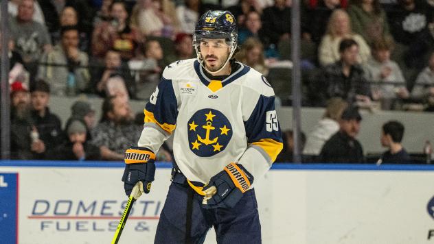 Norfolk Admirals forward Grant Hebert