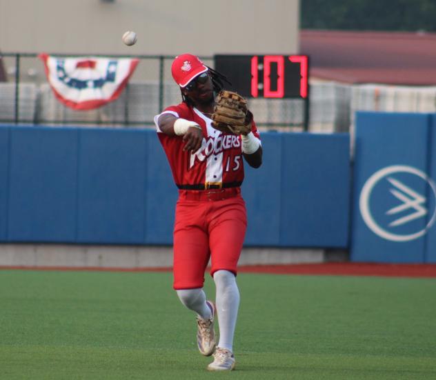 Green Bay Rockers infielder David Ballenilla
