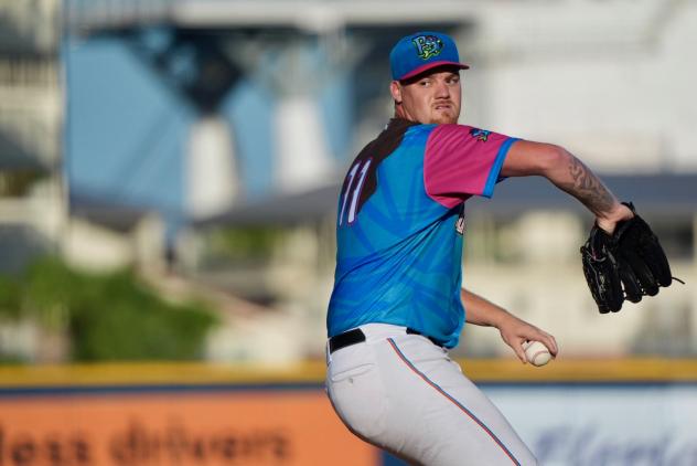 Pensacola Blue Wahoos pitcher Dax Fulton