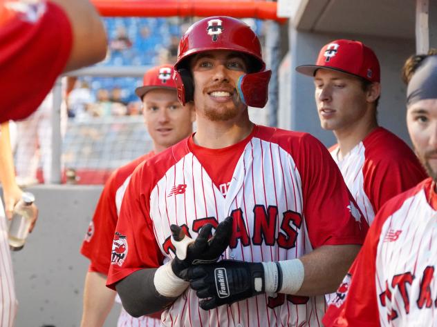 Ottawa Titans all smiles in the dugout