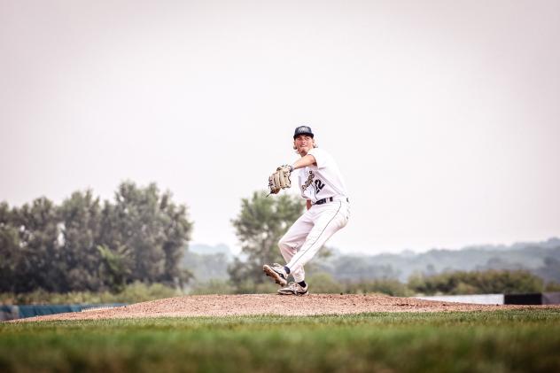 Fond du Lac Dock Spiders pitcher Jaden Morris